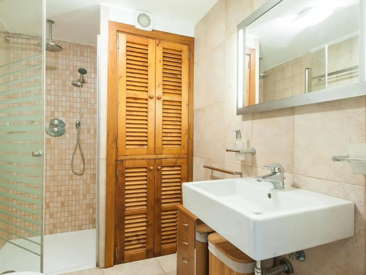 Apartment Oiza Lux At Alcudia Beach 阿尔库迪亚港