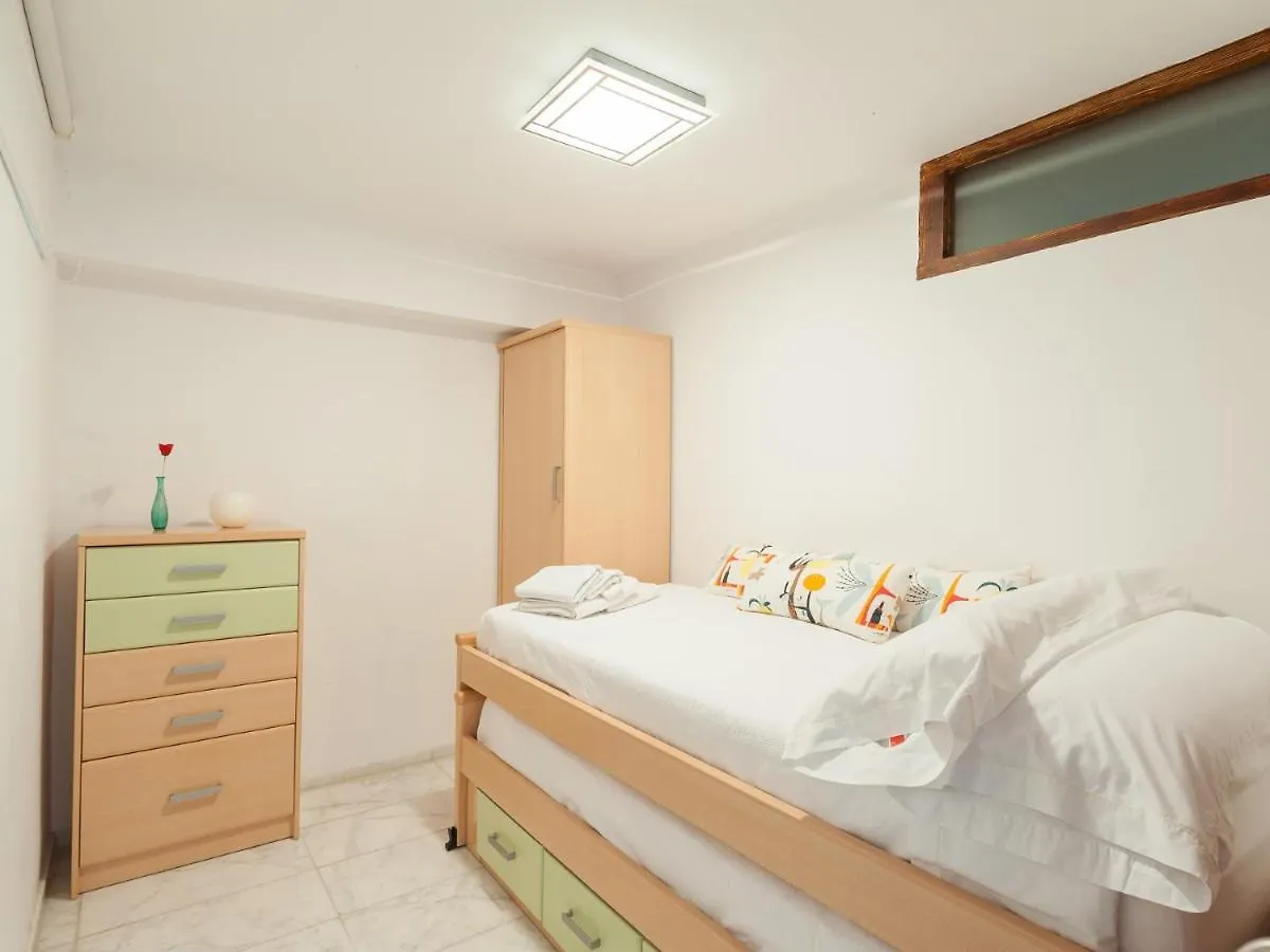 Apartment Oiza Lux At Alcudia Beach 阿尔库迪亚港 西班牙