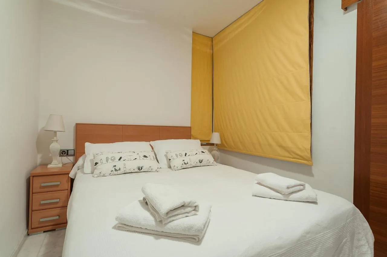 Apartment Oiza Lux At Alcudia Beach 阿尔库迪亚港